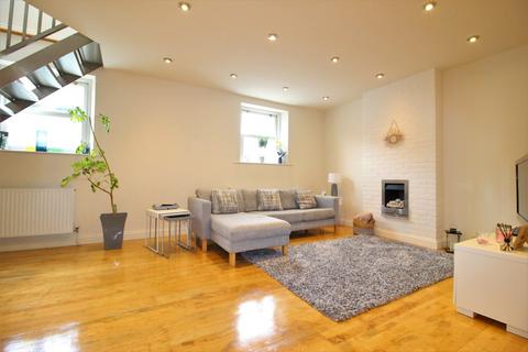 2 bedroom end of terrace house to rent, TOR HILL ROAD, ,