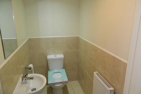 3 bedroom end of terrace house to rent, Gardner Road, Maidenhead SL6