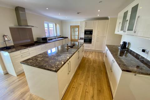 1 Clos Salem, Clydach, Swansea, SA6 5FB