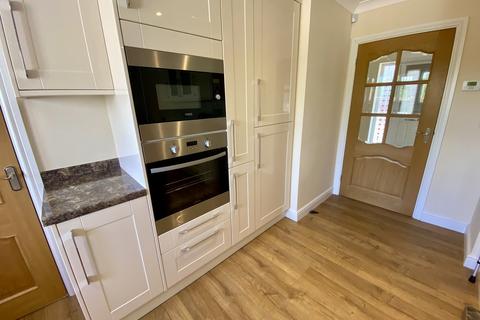 1 Clos Salem, Clydach, Swansea, SA6 5FB