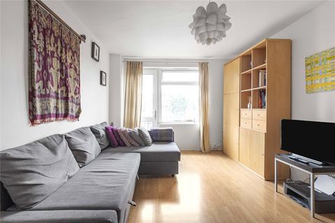 1 bedroom flat for sale, Morgan Court, Battersea High Street, SW11