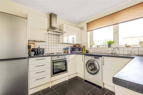 1 bedroom flat for sale, Morgan Court, Battersea High Street, SW11