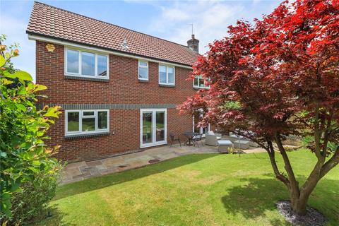 4 bedroom detached house for sale, Calvert Close, Uckfield, East Sussex, TN22