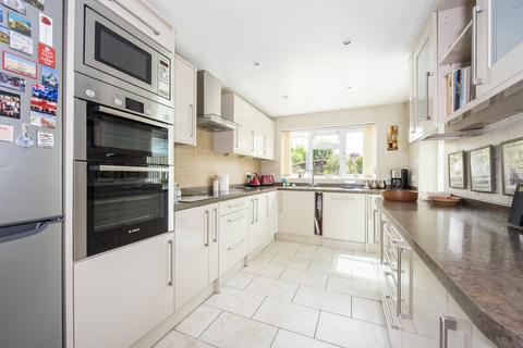 20 Bramble Way, Leavenheath, Colchester, CO6 4UN