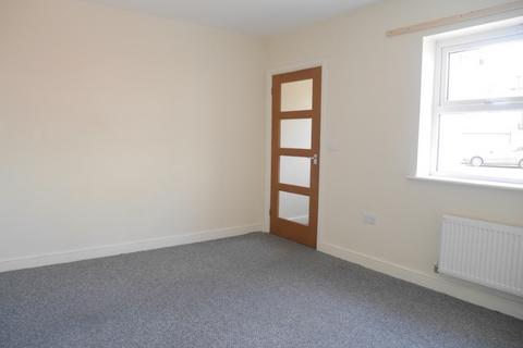 3 bedroom semi-detached house to rent, Tarnfield Place, Ulverston, Cumbria, LA12 7FW
