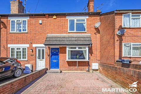 2 bedroom semi-detached house for sale, Henry Road, Chelmsford