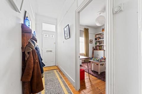 7 Westcroft Road, Wallington, SM6 7HY