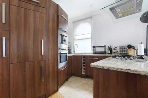 1 bedroom flat for sale, Battersea, London SW11