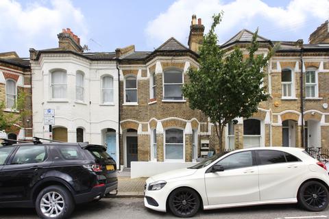 1 bedroom flat for sale, Harbut Road, London SW11