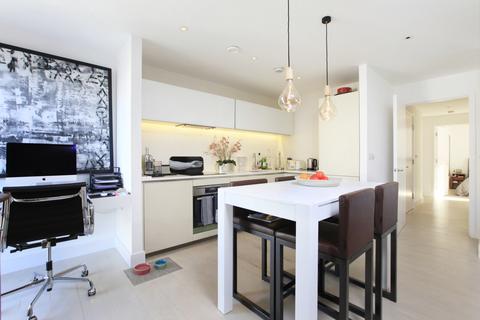156 Wingate Square, London, SW4 0AN