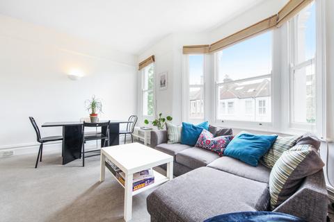 2 bedroom flat for sale, Cathles Road, London SW12