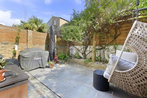 5 bedroom terraced house for sale, Clapham South SW12