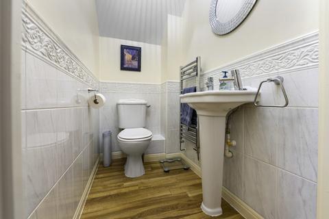45 Doe Close, Penylan, Cardiff, CF23 9HJ