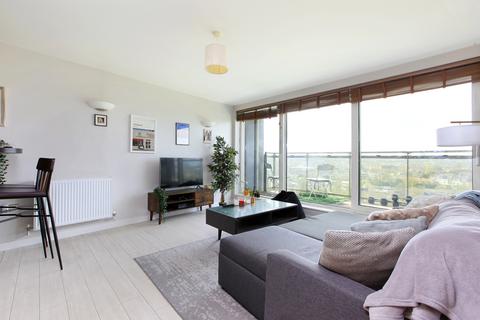 2 bedroom apartment for sale, Argento Tower, Wandsworth SW18