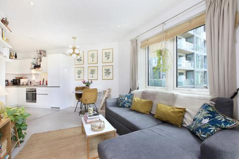 2 bedroom flat for sale, Trafalgar House, Wandsworth SW18