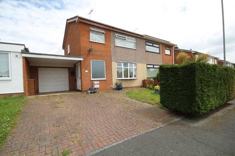 3 bedroom semi-detached house for sale, Hawthorne Avenue, Connah's Quay