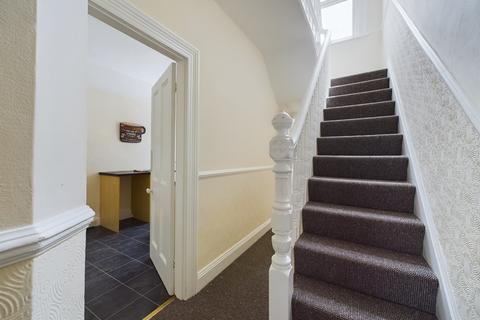 2 bedroom terraced house to rent, Alvington Street, Plymouth PL4