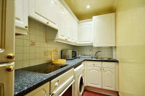 2 bedroom flat to rent, Penywern Road, Earls Court, London, SW5