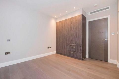 3 bedroom flat to rent, Lyndhurst Road, Hampstead, London