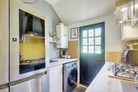 5 Cromer Road, Southend-on-sea, SS1 2DU