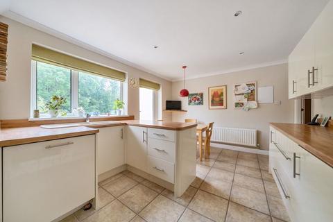 5 bedroom detached house for sale, Deakin Leas, Tonbridge, TN9 2JT