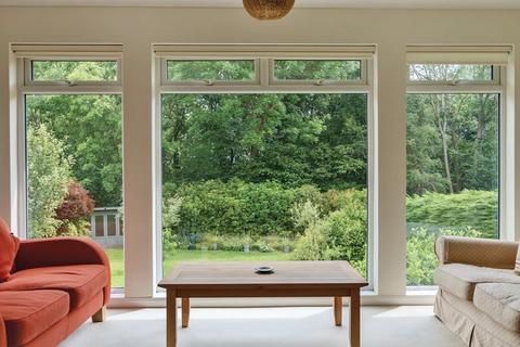 93 Deakin Leas, Tonbridge, TN9 2JT