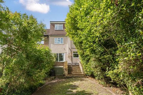 81 Oaks Road, Kenley, CR8 5NZ
