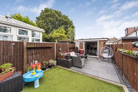99 Wellington Avenue, Sidcup, DA15 9HF