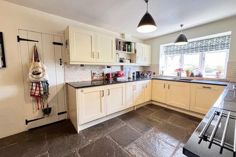 4 bedroom semi-detached house for sale, The Granary, St. Hilary, The Vale of Glamorgan CF71 7DP