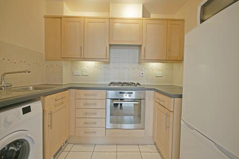 2 bedroom apartment to rent, Crispin Way, Uxbridge UB8