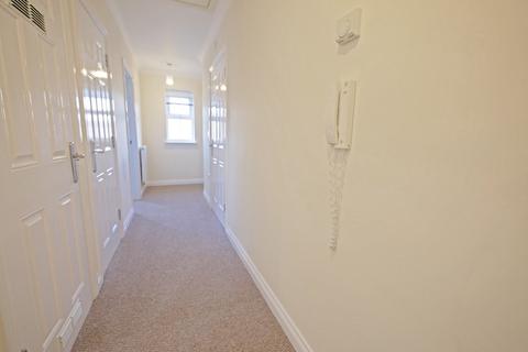 2 bedroom apartment to rent, Crispin Way, Uxbridge UB8