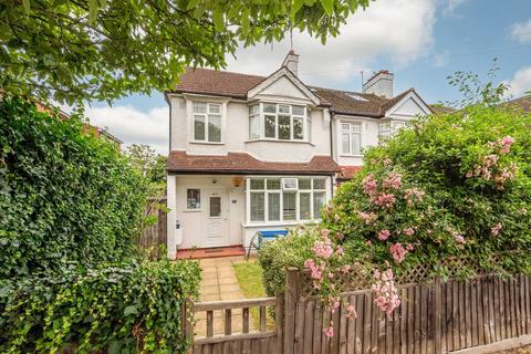 4 bedroom terraced house to rent, Salisbury Road, Wimbledon, London, SW19