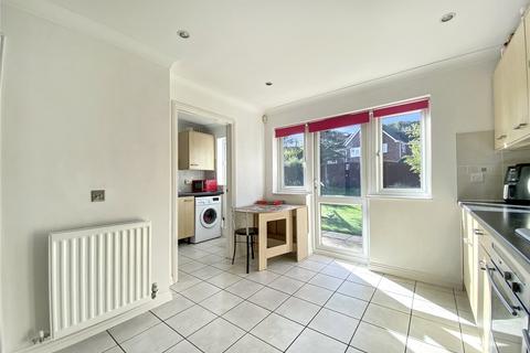 27 Stirling Close, Sidcup, DA14 6RP