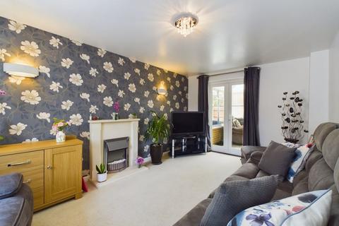 3 bedroom detached house for sale, Mead Road, Bury St. Edmunds