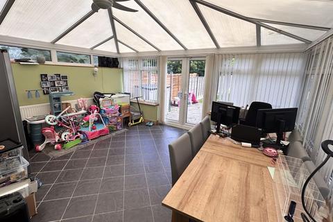 63 Binstead Road, Birmingham, B44 0TL