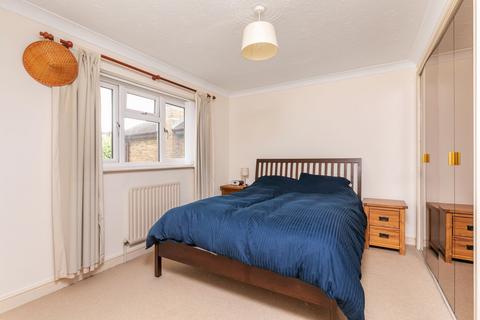 12 Cedarwood, Kings Worthy, Winchester, SO23 7RP