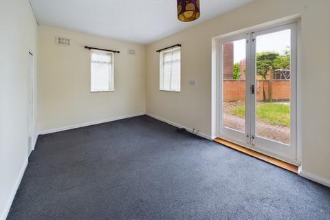 3 bedroom end of terrace house for sale, Wharncliffe Road, Loughborough