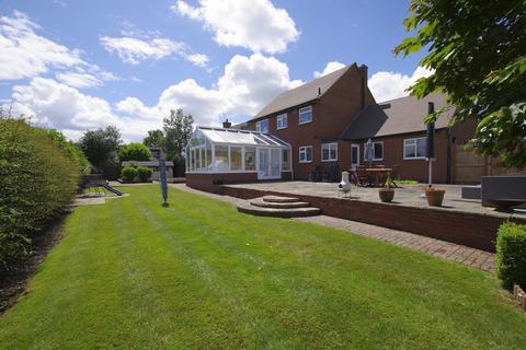 4 bedroom detached house for sale, The Moor, Coleorton