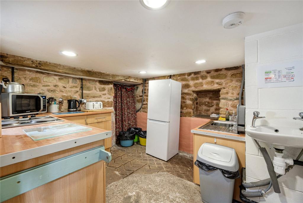 Barn Kitchen
