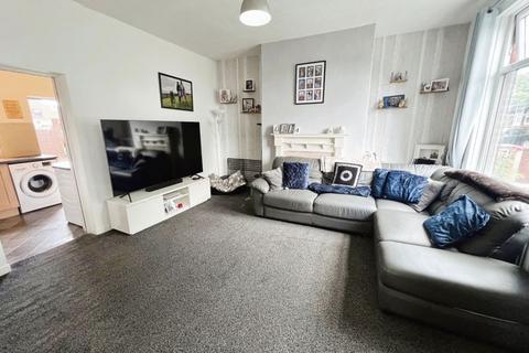 2 bedroom end of terrace house for sale, Lord Street, Kearsley