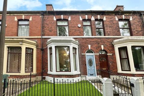 3 bedroom terraced house for sale, Royal Avenue, Bury