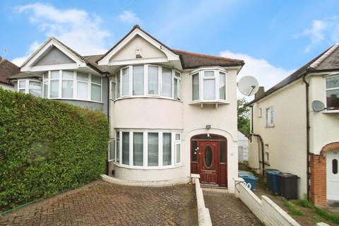 80 The Heights, Northolt, UB5 4BS