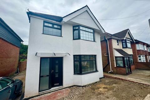 3 bedroom detached house to rent, Bitterne Road West, Southampton SO18