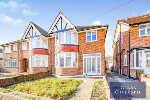 3 bedroom semi-detached house to rent, Ainsdale Crescent, Pinner