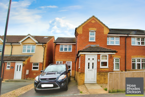 4 bedroom detached house to rent, Snowberry Road, Newport