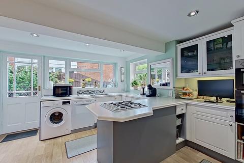 4 bedroom detached house for sale, Brooks Road, Sutton Coldfield B72