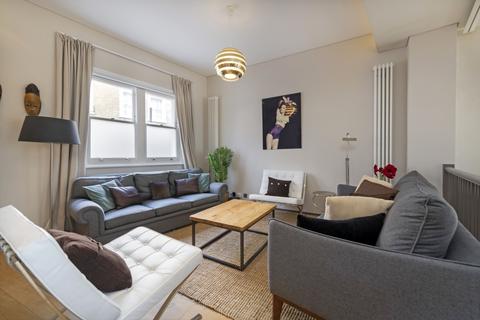 4 bedroom townhouse to rent, Battersea Square, Battersea