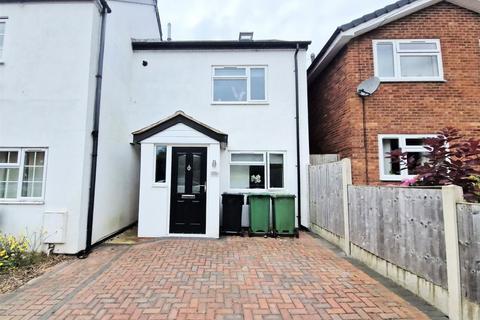 3 bedroom semi-detached house to rent, Carlyle Road, Aston Fields, Bromsgrove, B60