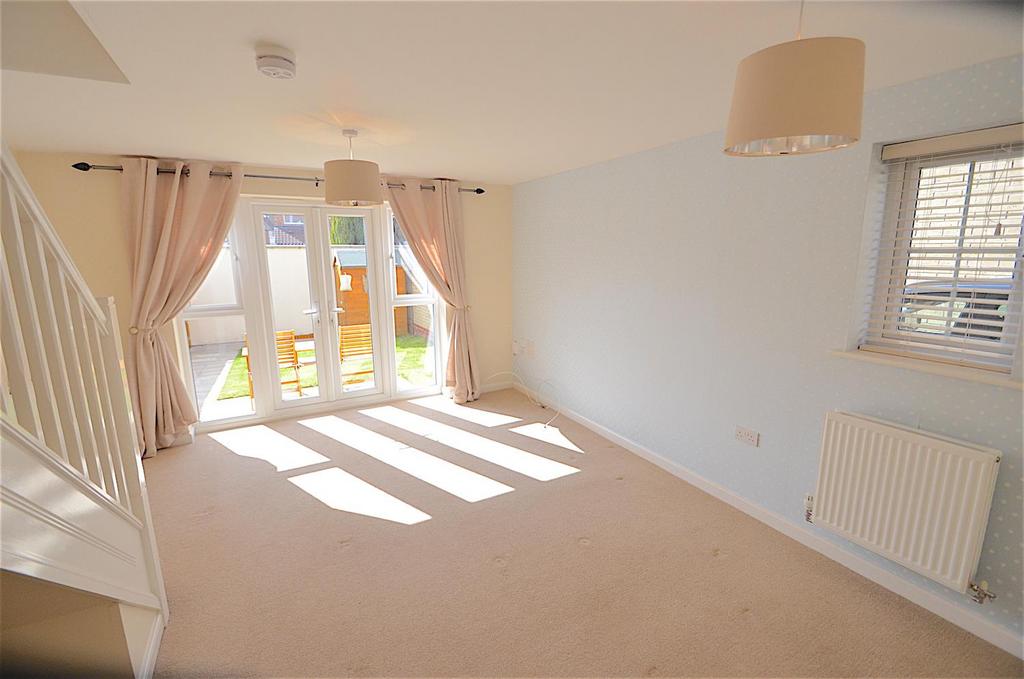 Perkins Way, Chilwell 2 bed townhouse to rent £1,000 pcm (£231 pw)