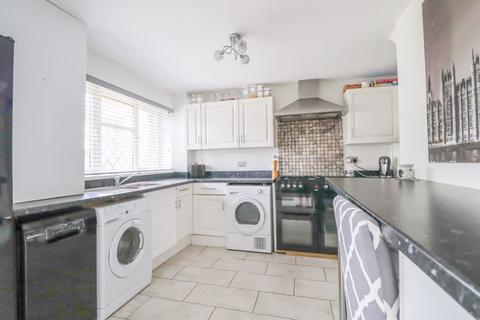 31 Cattawade Link, Basildon, SS14 2QG